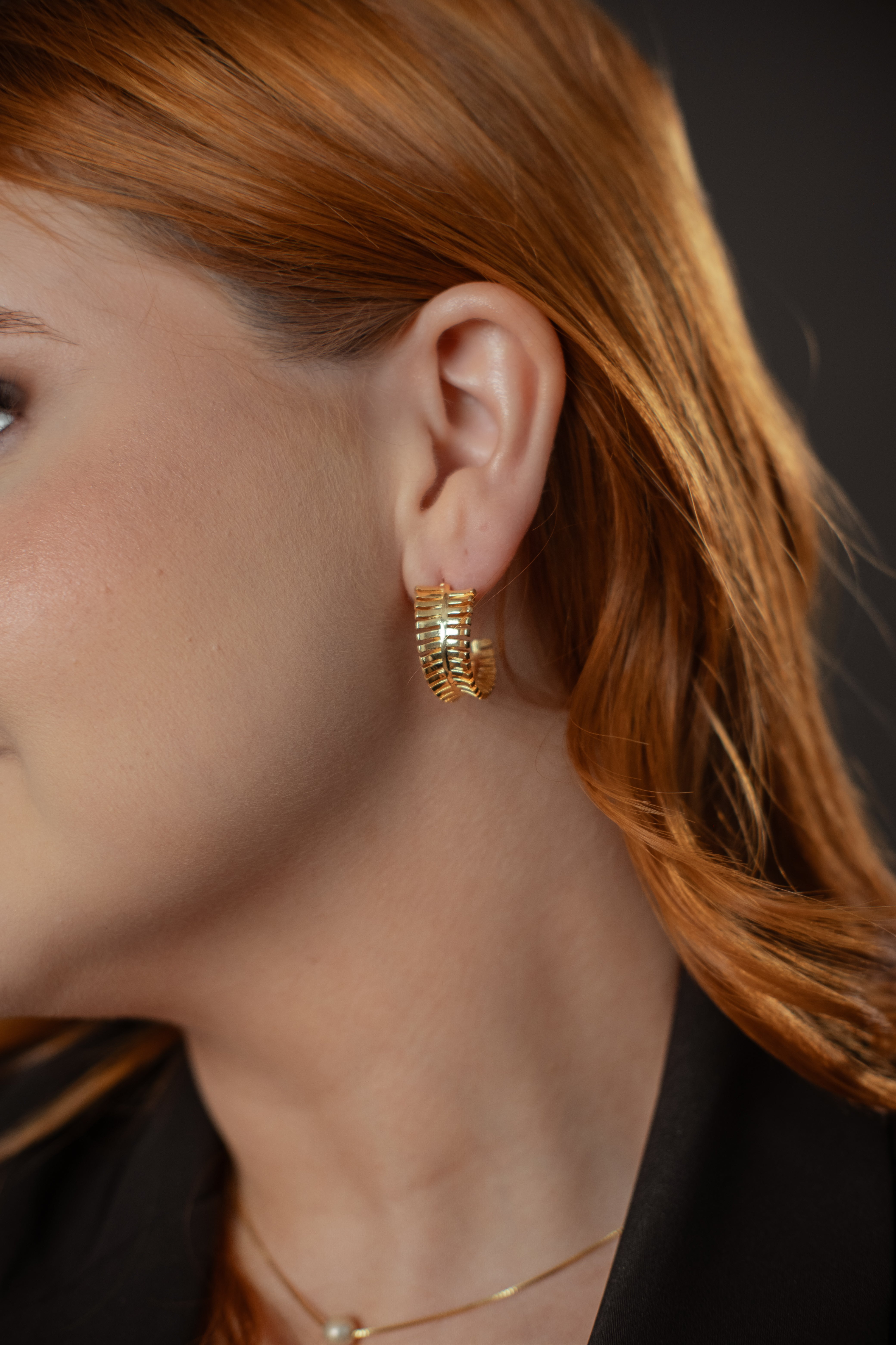 ARGOLA FOLHA CORTADA